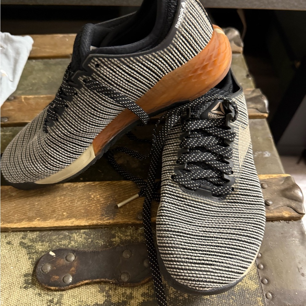 Reebok worn once nano training shoe